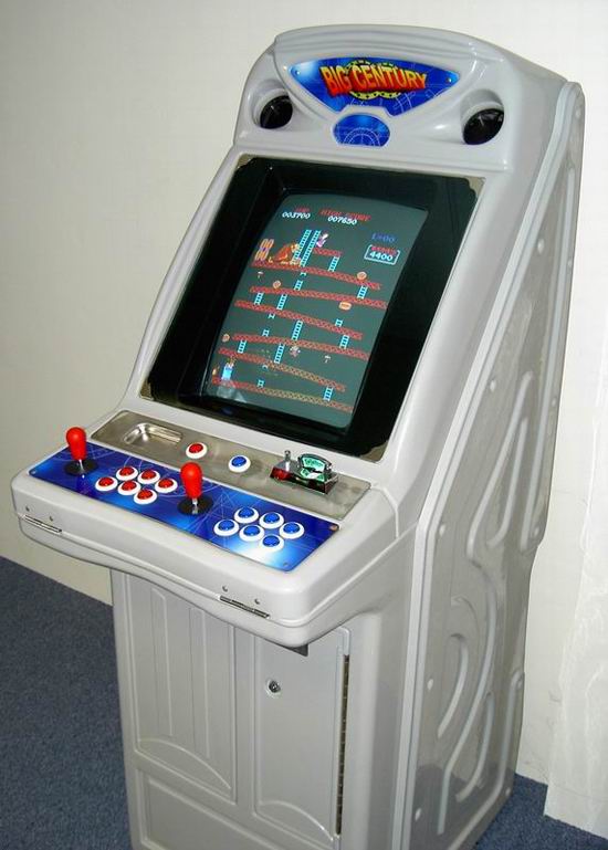 arcade game play robot shooting