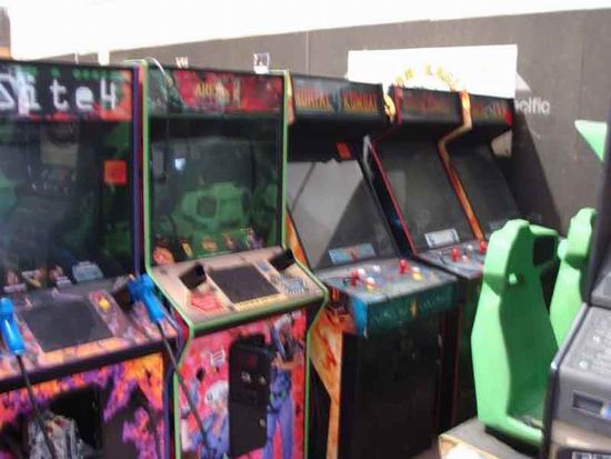 mad monkeys arcade game